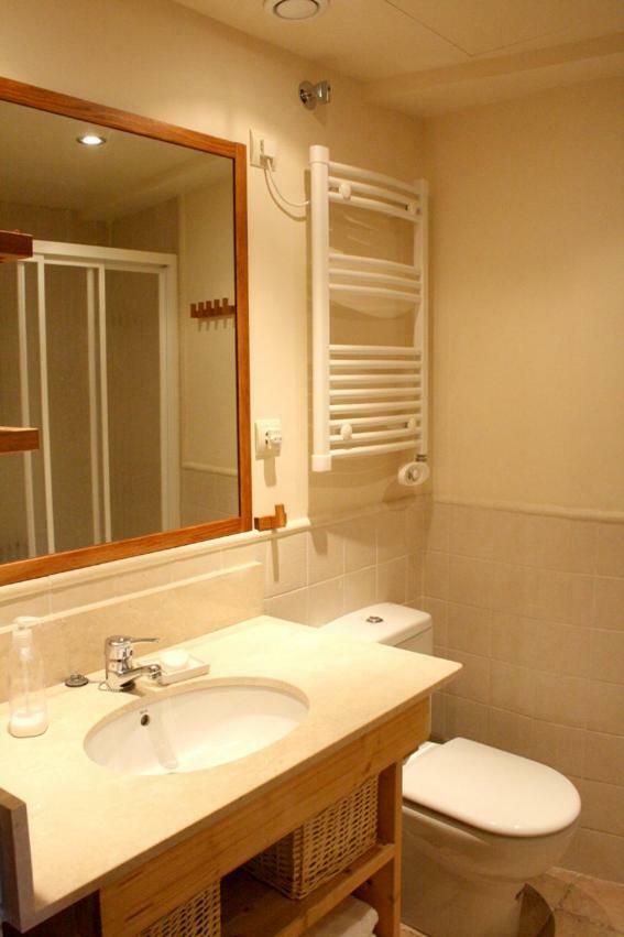 Groc Fluvia Apartment Barcelona Ngoại thất bức ảnh